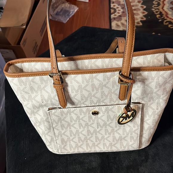 Michael Kors Women’s Handbag NWT - Picture 1 of 3